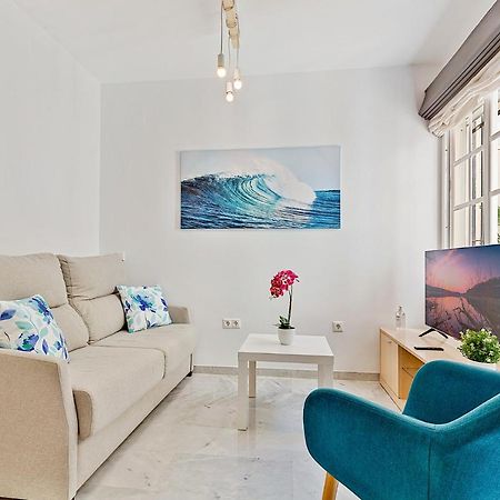 Apartamento A 1 Minuto De La Playa Фуeнхирола Екстериор снимка