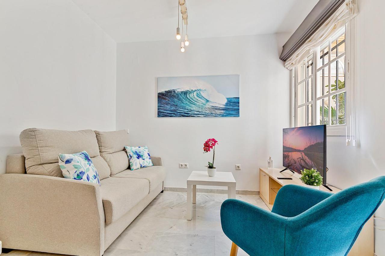 Apartamento A 1 Minuto De La Playa Фуeнхирола Екстериор снимка