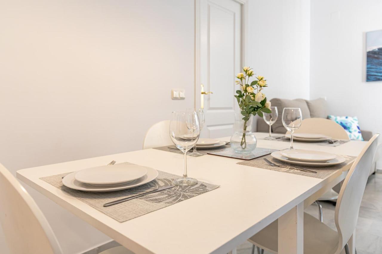 Apartamento A 1 Minuto De La Playa Фуeнхирола Екстериор снимка