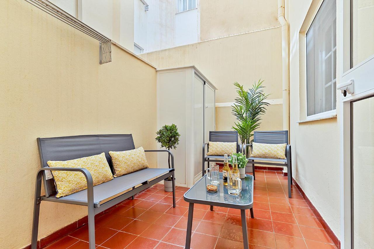 Apartamento A 1 Minuto De La Playa Фуeнхирола Екстериор снимка