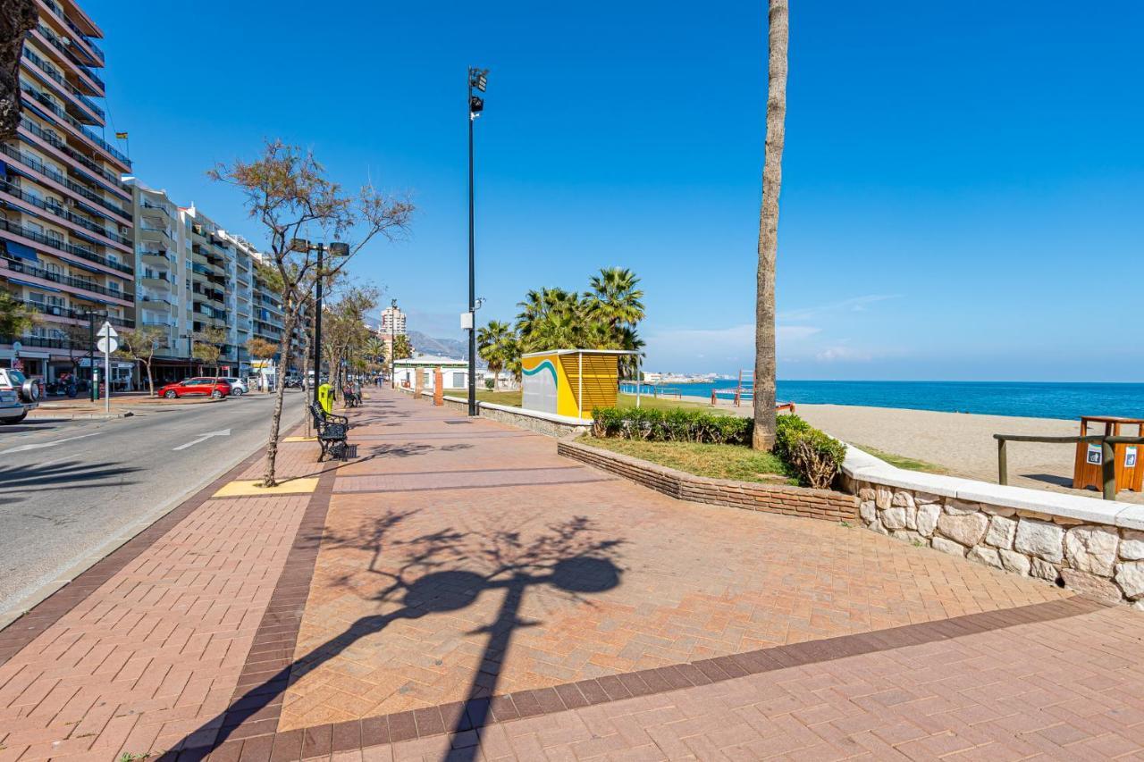 Apartamento A 1 Minuto De La Playa Фуeнхирола Екстериор снимка